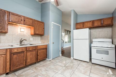 15402 Maple Ln, Markham, IL 60428 photo 4