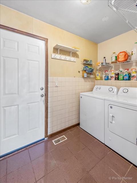 946 Cherry Cir, Bartlett, IL 60103 photo 13