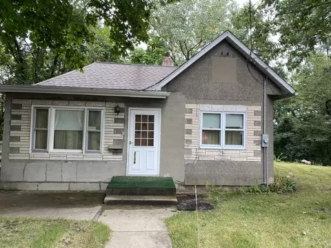 2106 State St, Peru, IL 61354 photo 1
