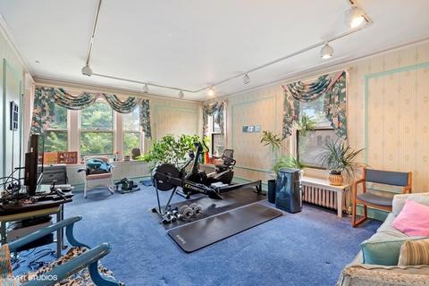 1121 E 49th St, Chicago, IL 60615 photo 19
