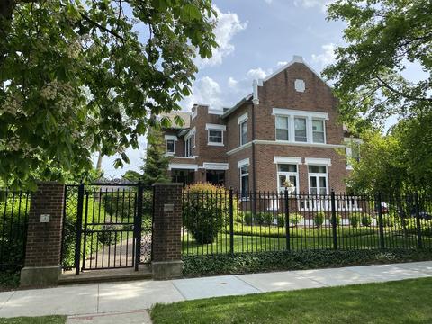 1121 E 49th St, Chicago, IL 60615 photo 1
