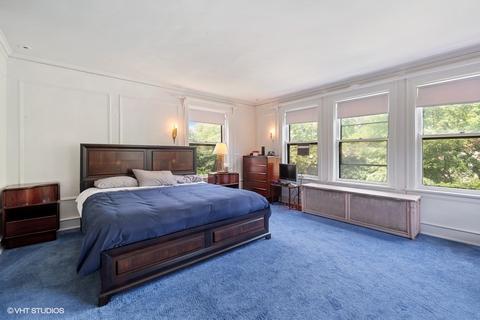 1121 E 49th St, Chicago, IL 60615 photo 17