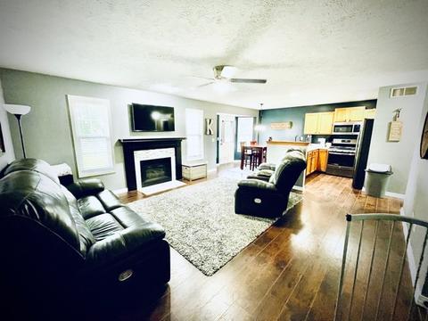 24 Rounds Rd, Bloomington, IL 61704 photo 4