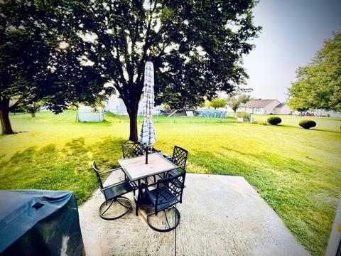 24 Rounds Rd, Bloomington, IL 61704 photo 8
