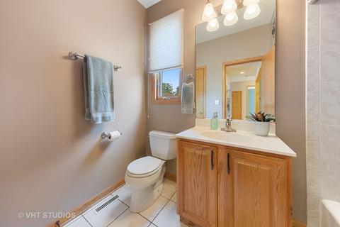 424 Broker Ave, Itasca, IL 60143 photo 16