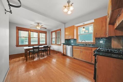 95 Forest Ave, Riverside, IL 60546 photo 9
