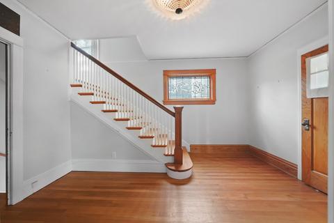 95 Forest Ave, Riverside, IL 60546 photo 3