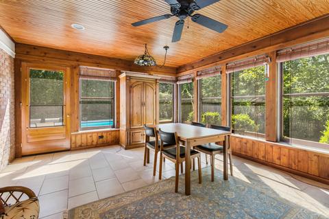 222 Summerfield Rd, Northbrook, IL 60062 photo 9