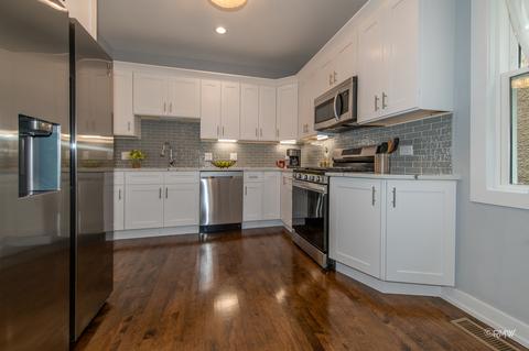 3244 Maple Ave, Berwyn, IL 60402 photo 16