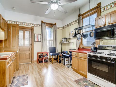 1237 N Artesian Ave, Chicago, IL 60622 photo 5