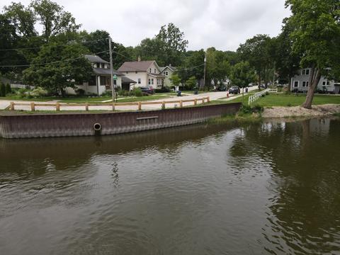 9 Center St, Algonquin, IL 60102 photo 5