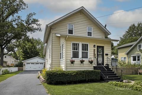9 Center St, Algonquin, IL 60102 photo 1