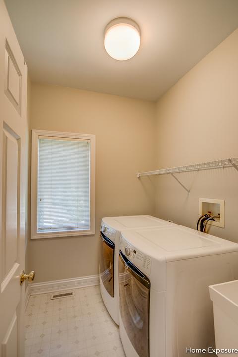 2281 Sutton Ln, Aurora, IL 60502 photo 16