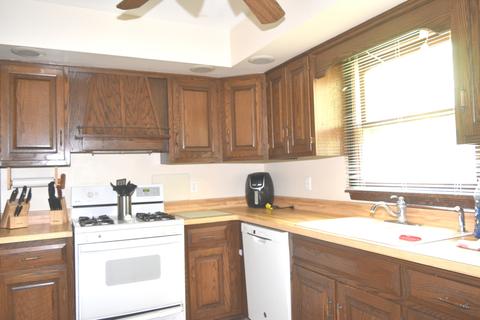 16121 S River Rd, Plainfield, IL 60544 photo 4