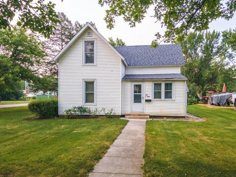 211 E 6th St, Gridley, IL 61744 photo 1
