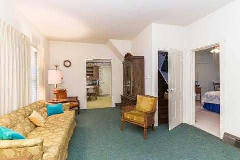 211 E 6th St, Gridley, IL 61744 photo 9