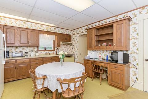 211 E 6th St, Gridley, IL 61744 photo 10