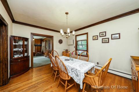 332 Vincent Pl, Elgin, IL 60123 photo 4