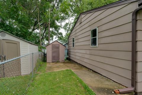 201 Packard St, Bloomington, IL 61701 photo 27