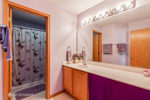 1904 Townsend Ct, Plainfield, IL 60586 photo 19