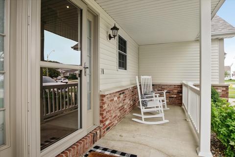 514 Eddy Rd, Bloomington, IL 61704 photo 9