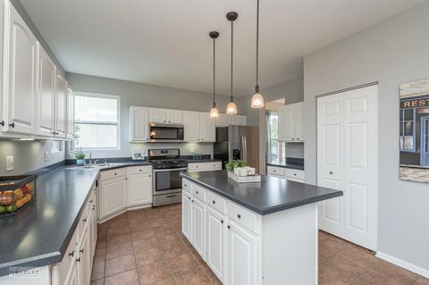 24506 Champion Dr, Plainfield, IL 60585 photo 9