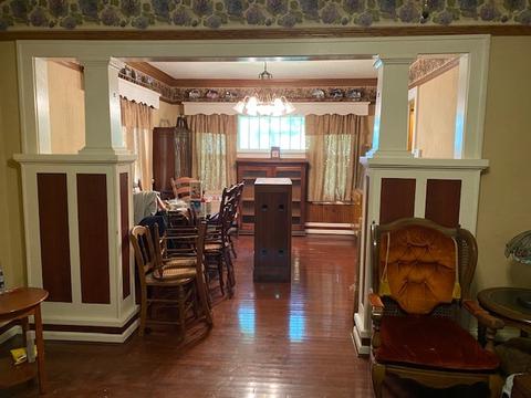 515 E Bradshaw St, Dixon, IL 61021 photo 3