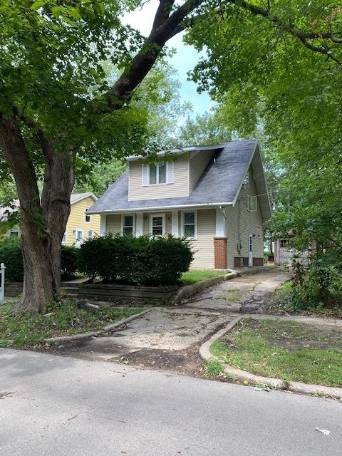 515 E Bradshaw St, Dixon, IL 61021 photo 1