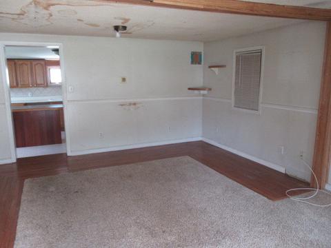 206 W Grant St, Philo, IL 61864 photo 2