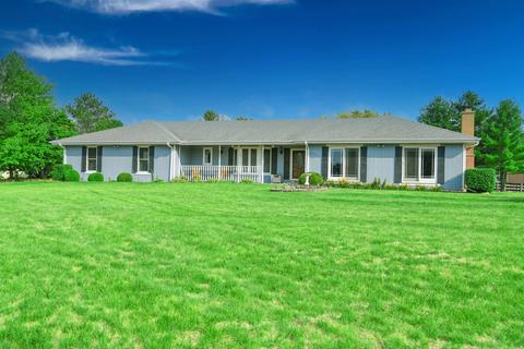 2013 W Cobblestone Ln, Mchenry, IL 60051 photo 1