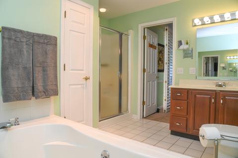 2013 W Cobblestone Ln, Mchenry, IL 60051 photo 12