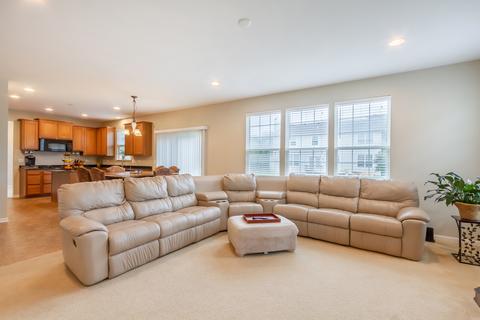 2019 Torino Dr, Elgin, IL 60123 photo 6