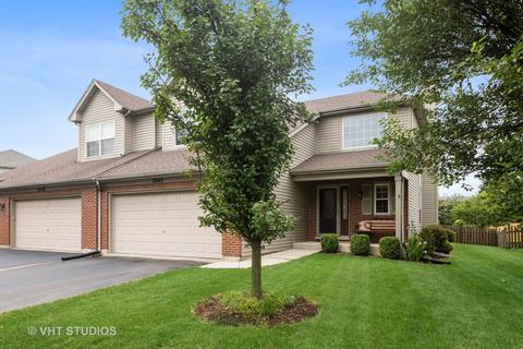 13540 S Golden Eagle Cir, Plainfield, IL 60544 photo 2