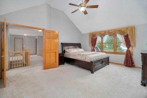 2028 Gardner Cir E, Aurora, IL 60503 photo 21