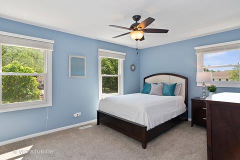 304 Oakbrook Ct, Bartlett, IL 60103 photo 12