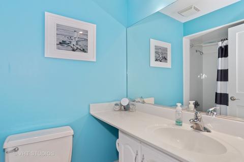 304 Oakbrook Ct, Bartlett, IL 60103 photo 14
