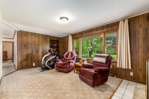 954 E 1st St, Lockport, IL 60441 photo 20