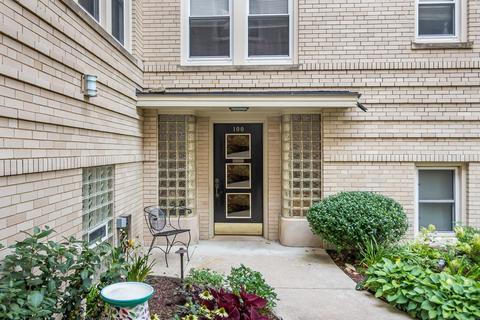100 Pine Ave #5, Riverside, IL 60546 photo 1