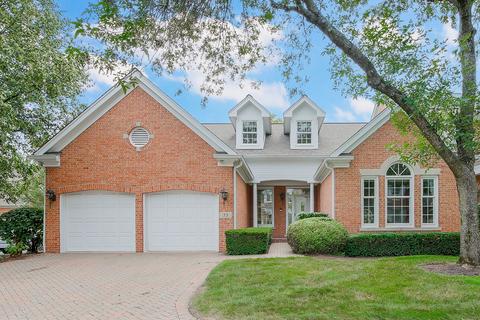 33 Old Mill Ct, Burr Ridge, IL 60527 photo 1