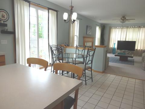 701 Meadow Dr, Des Plaines, IL 60016 photo 8