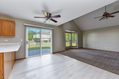 1908 Spring Ridge Dr, Plainfield, IL 60586 photo 4