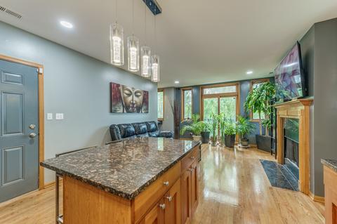 719 E 41st St #2, Chicago, IL 60653 photo 8