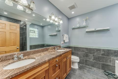 719 E 41st St #2, Chicago, IL 60653 photo 17
