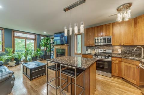 719 E 41st St #2, Chicago, IL 60653 photo 4