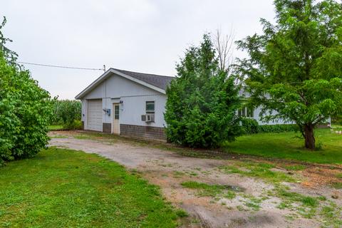 701 Grant St, Chenoa, IL 61726 photo 8