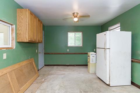 701 Grant St, Chenoa, IL 61726 photo 35