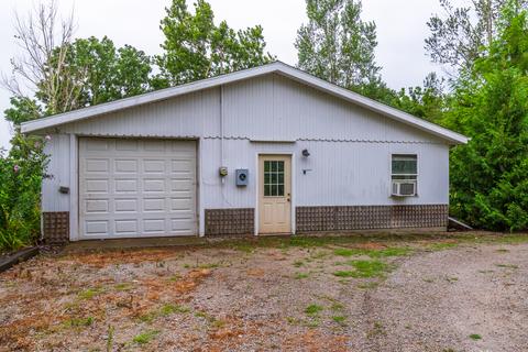 701 Grant St, Chenoa, IL 61726 photo 7