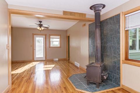 701 Grant St, Chenoa, IL 61726 photo 4