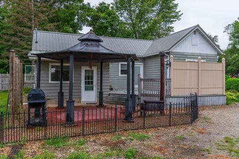 701 Grant St, Chenoa, IL 61726 photo 9