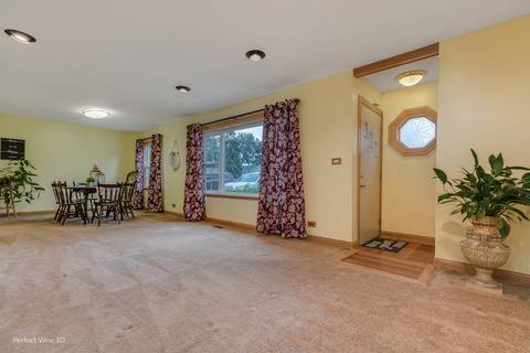 112 E Berkley Ln, Hoffman Estates, IL 60169 photo 10